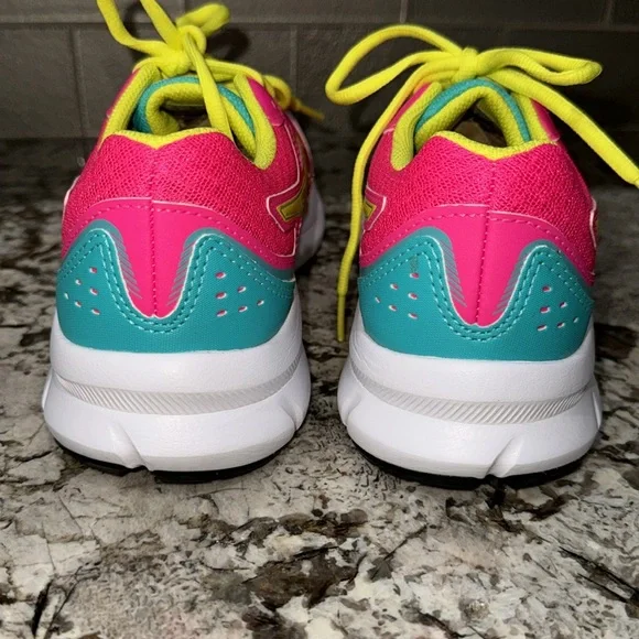 •Youth ASICS• - Picture 5 of 6